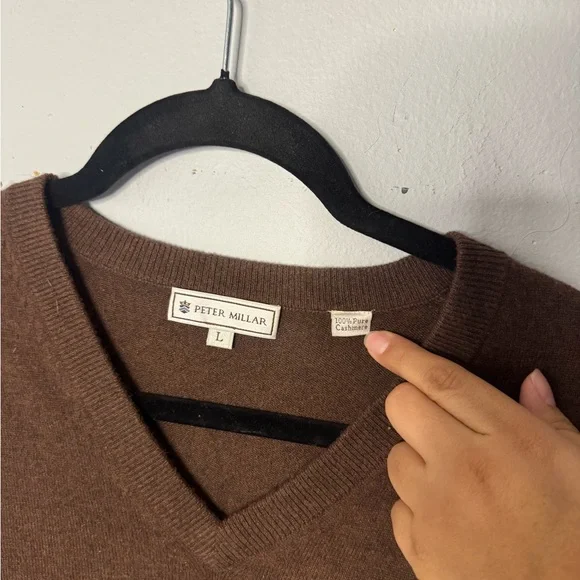 Peter Millar Cashmere Rich Brown V-Neck Sweater - Picture 4 of 4
